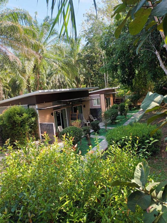 Baanphong Lanta Villa Koh Lanta Exterior photo
