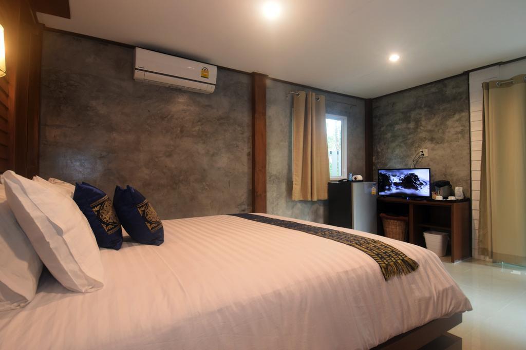 Baanphong Lanta Villa Koh Lanta Exterior photo